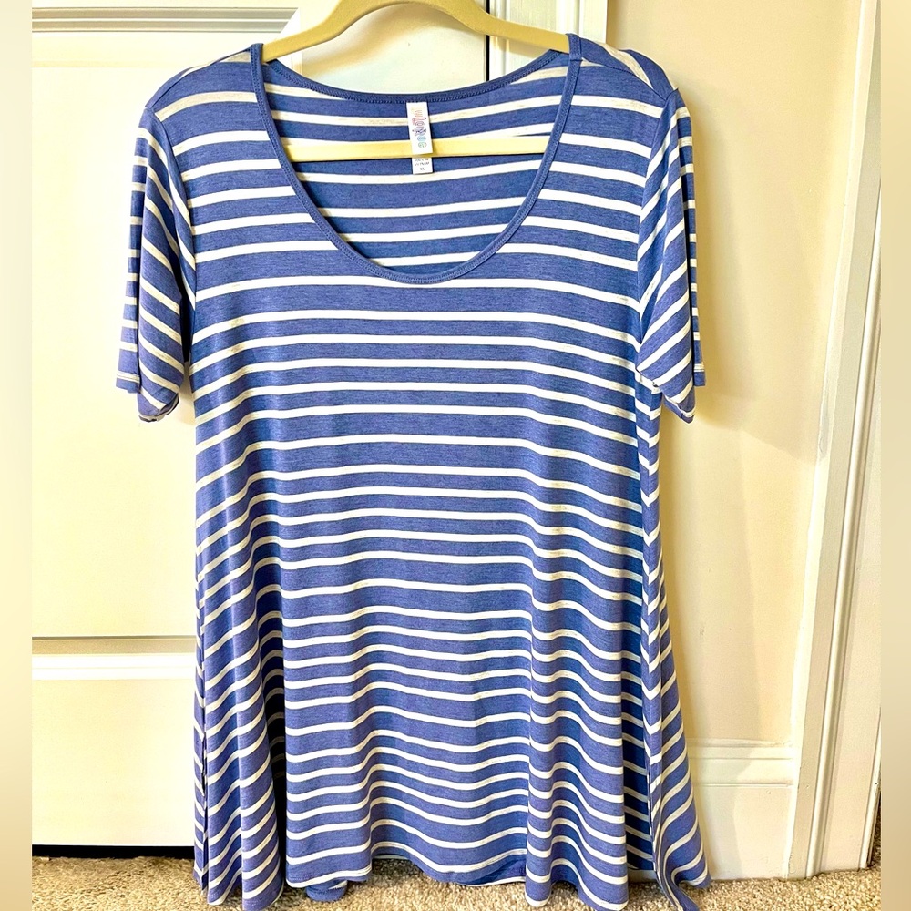 LuLaRoe Top